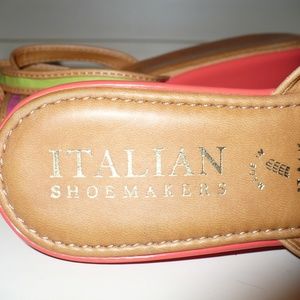 LADIES WEDGE OPEN TOE AND HEEL SANDALS  SIZE 8